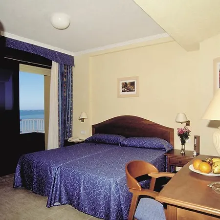 Vita Nuestra Senora Del Rocio 4*